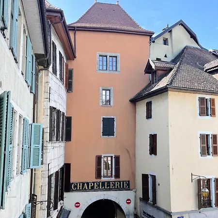 Maison Annecia Apartamento *